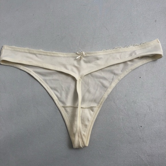 Maidenform Bodymates cream nylon thong panty - Picture 6 of 8